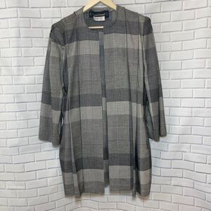 Louis Feraud Black And White Plaid Pleated Jacket‎